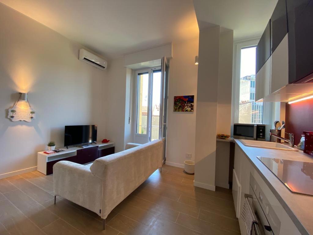 Kibilu - Viale Regina Margherita Milão Exterior foto