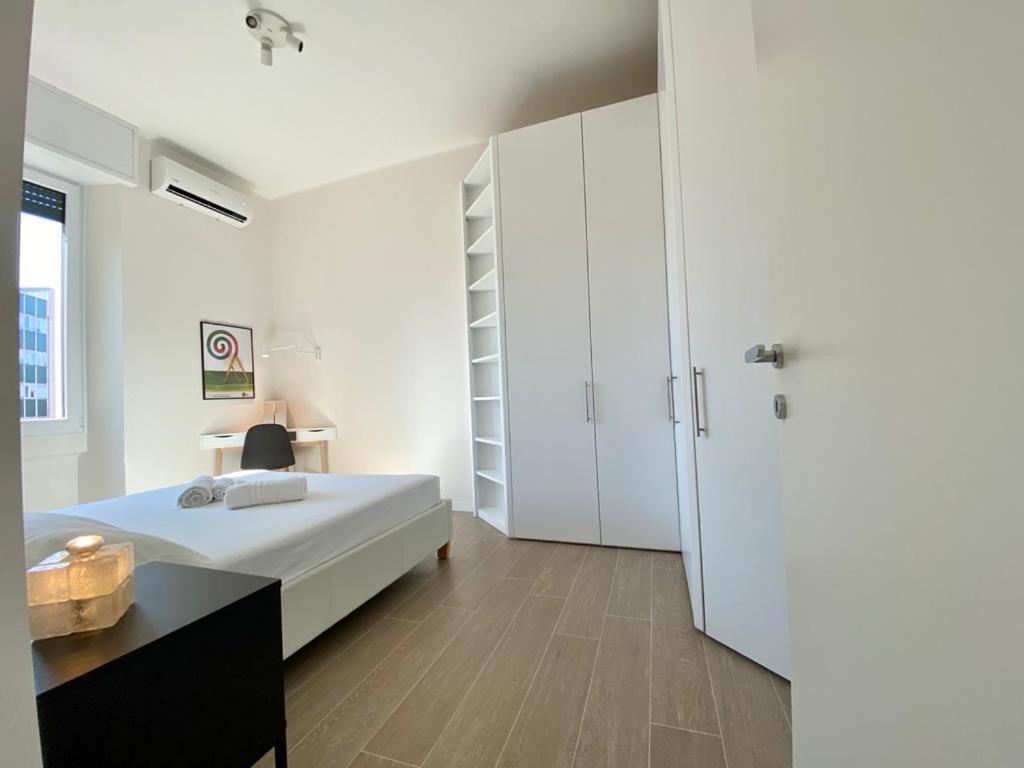 Kibilu - Viale Regina Margherita Milão Exterior foto