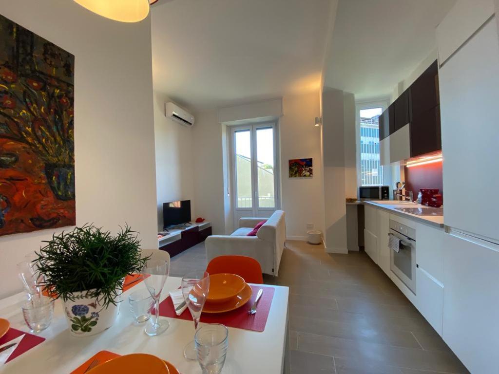 Kibilu - Viale Regina Margherita Milão Exterior foto
